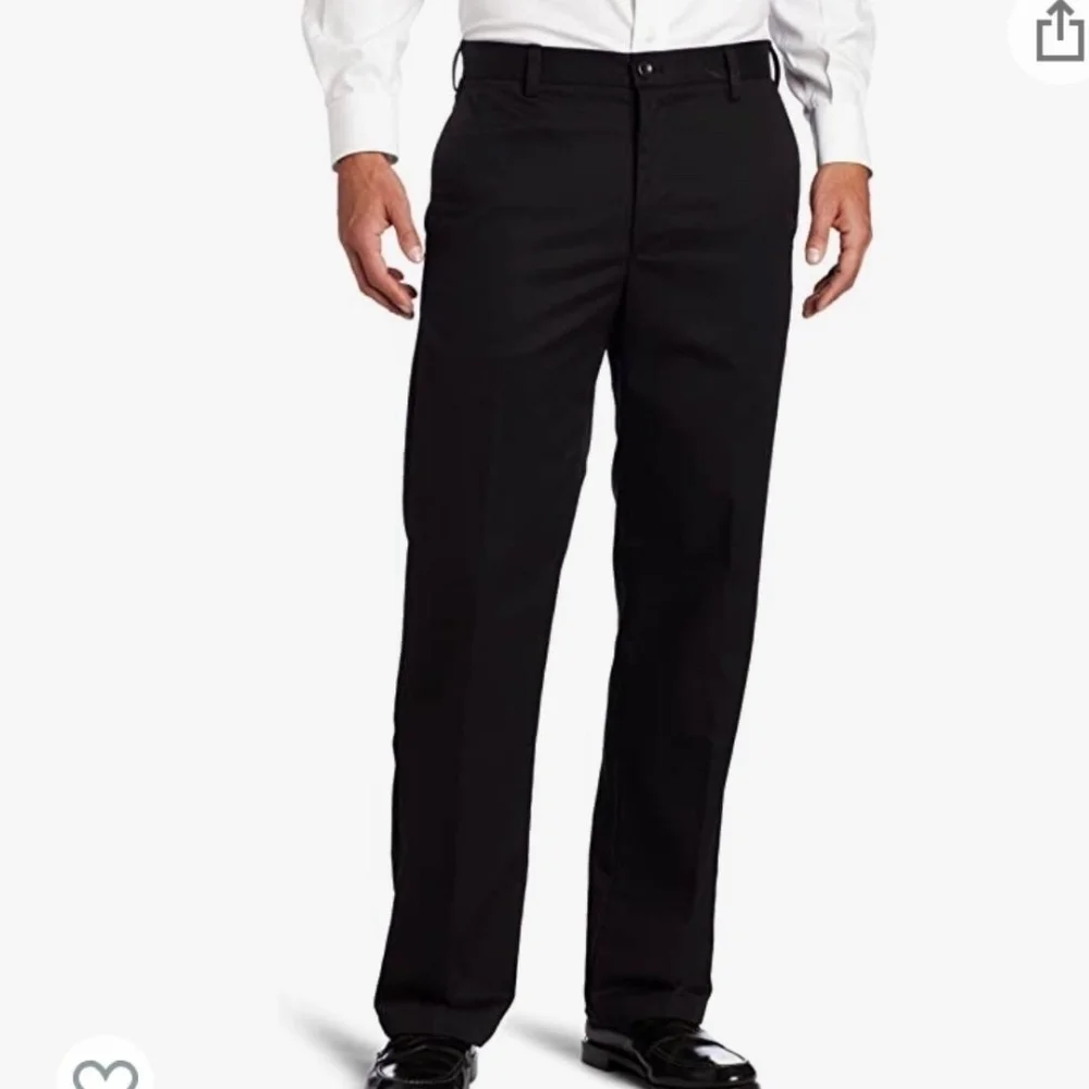 NWT IZOD American Chino Flat Front Straight Fit Pant